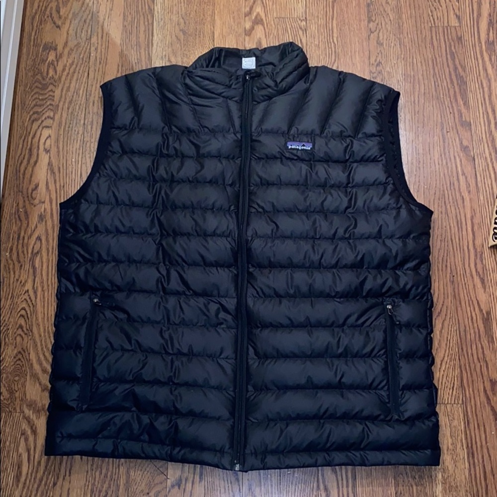 Black Patagonia Puffer Vest